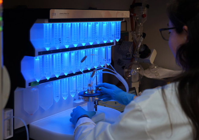 Foto El laboratorio de Bioterapias de IQS incorpora tres equipos de última generación para la investigación de terapias contra el cáncer.