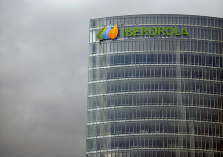 foto noticia Iberdrola se alía con la ‘startup’ vasca Woza para blindar sus líneas eléctricas del cambio climático.