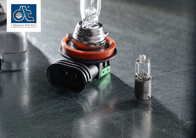 Foto Diesel Technic Product Promotion: Las bombillas DT Spare Parts: presentadas por los Parts Specialists.