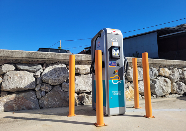 Foto Las EESS BideBarri se suman a la movilidad eléctrica de la mano de MADIC.