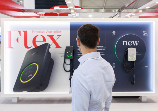 Foto Fronius afianza su compromiso europeo: Tecnología, confianza e independencia para instaladores.