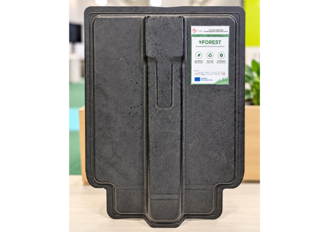 Foto FOREST valida materiales compuestos sostenibles que reducen hasta un 35% el peso de componentes para el transporte.