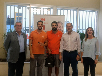 Foto GRUPO PEISA hace entrega de los reconocimientos a la antigüedad de su personal.
