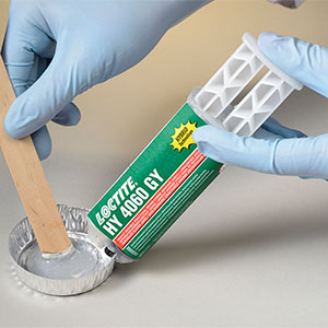 Foto Nuevo adhesivo híbrido LOCTITE, la última solución para reparaciones rápidas pero de larga duración