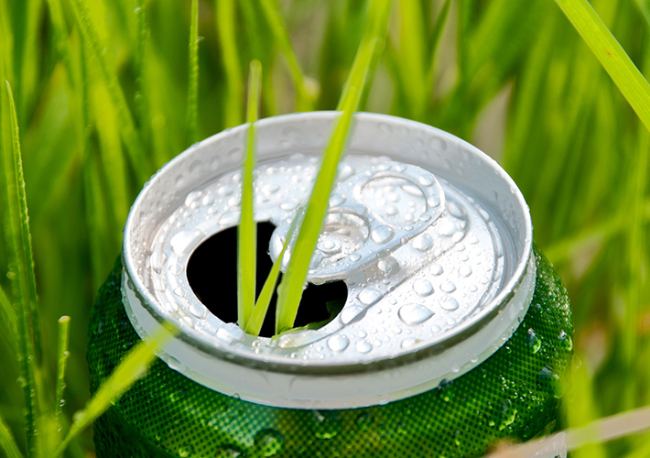Foto Las latas de aluminio reducen significativamente sus emisiones de carbono.
