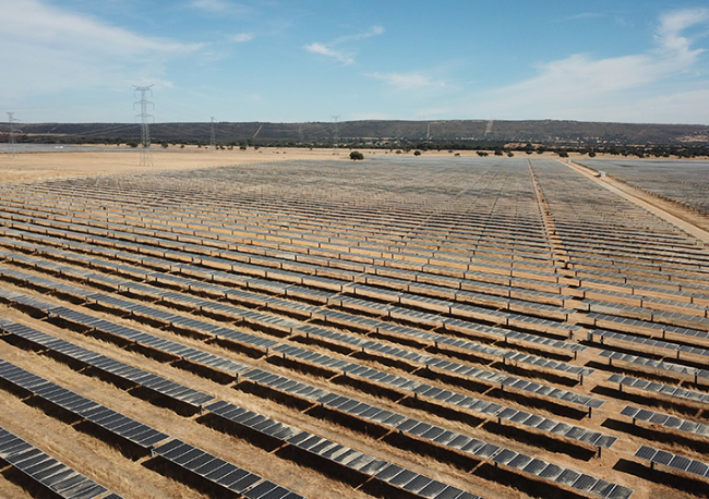 Foto ENEL GREEN POWER ESPAÑA CONECTA A LA RED 252 MW SOLARES EN EXTREMADURA