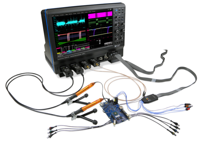 Foto Osciloscopios Teledyne LeCroy WaveRunner 9000
