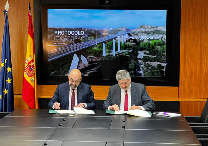 Foto MAFEX REFUERZA SU COMPROMISO CON LA INNOVACIÓN FERROVIARIA JUNTO A ADIF EN EL CTF DE MÁLAGA.
