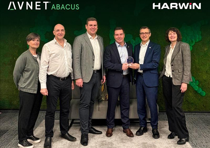 foto noticia AVNET Abacus repite como distribuidor del año en EMEA de Harwin.