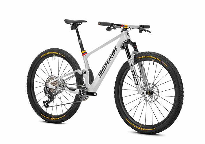 foto noticia Así es la bicicleta con ingeniería española que buscará la medalla en los Juegos Olímpicos de París.