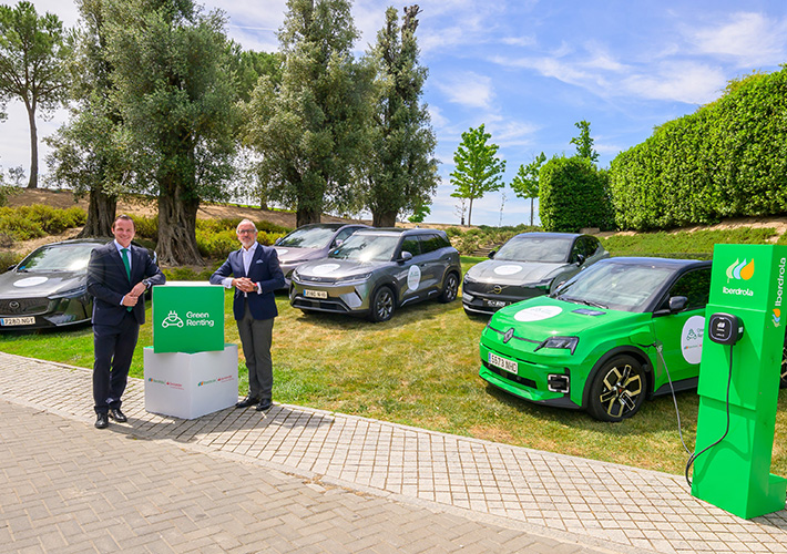 foto noticia Iberdrola y Santander Consumer Renting lanzan ‘Green Renting Iberdrola’, una oferta de vehículos 100% eléctricos “todo incluido”