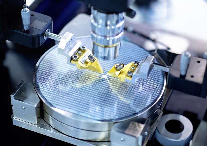 foto noticia Rohde & Schwarz organiza el RF Testing Innovations Forum 2026, en el que los ingenieros de diseño comparten su competencia en RF.