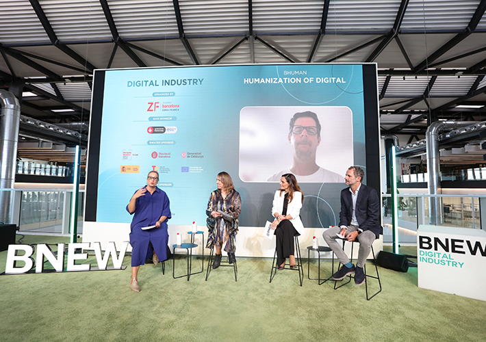 foto noticia El BNEW afronta los retos de la movilidad urbana y la fábrica del futuro en su tercera jornada.