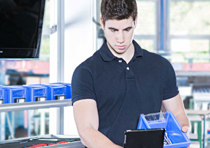 foto noticia Bossard Spain se adhiere a STECH, la Asociación Española de Tecnologías Inteligentes para la Industria del Manufacturing.