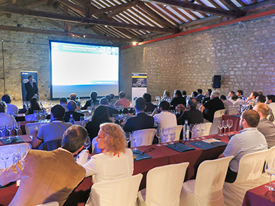 Foto Aernova albergó un simposio sobre industria 4.0 en sus instalaciones de Alava.