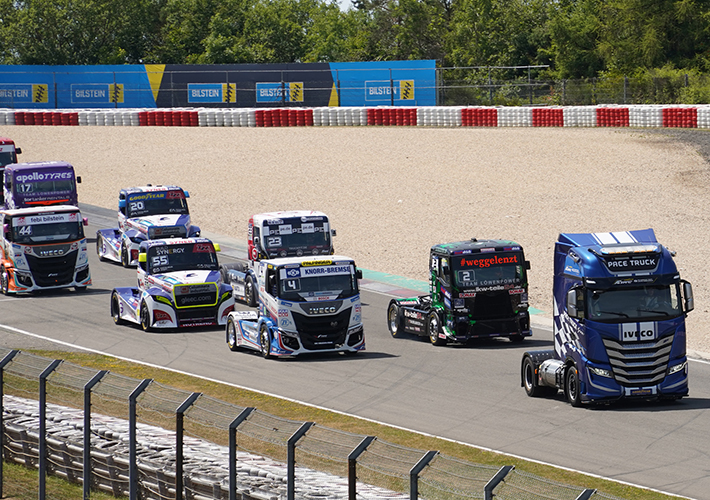 foto Los Parts Specialists en el Truck Grand Prix