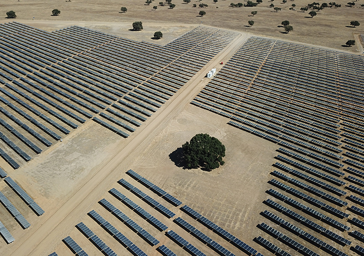 Foto ENEL GREEN POWER ESPAÑA CONECTA A LA RED 252 MW SOLARES EN EXTREMADURA