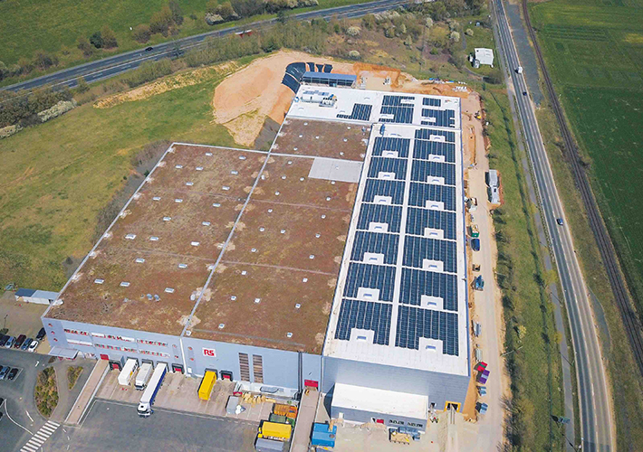 Foto RS Components aprovecha la energía solar en la gran ampliación de su centro de distribución europeo.