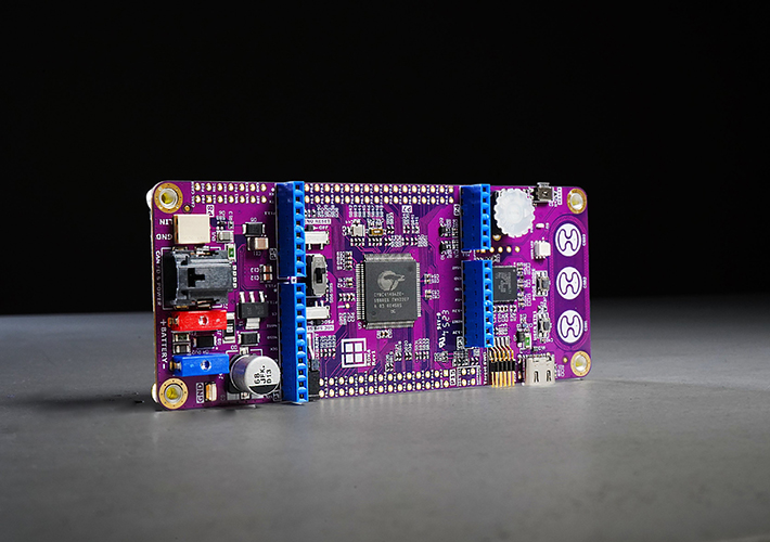 foto noticia RDK4 de Rutronik System Solutions: el nuevo hardware de automoción para unidades compactas de control de motores.