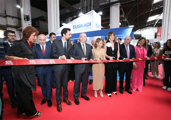 foto noticia Raquel Sánchez inaugura el 25º aniversario del SIL en una jornada de gran actividad. ORGANIZADO POR EL CONSORCI DE LA ZONA FRANCA DE BARCELONA (CZFB), SE CELEBRA HASTA EL PRÓXIMO 9 DE JUNIO.