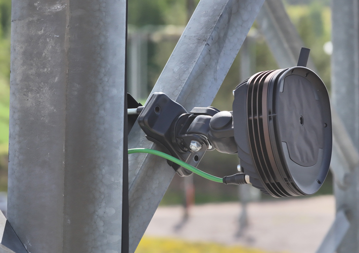foto FLIR lanza las cámaras fijas de imágenes acústicas Si2a-LD y Si2a-Pro para la supervisión continua del estado de los activos.