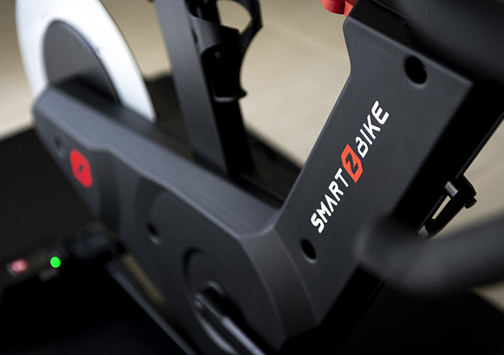 Foto TCI Cutting, Mipesa Grupo y Versa Design colaboran en el caso de éxito de la bicicleta inteligente para entrenamiento indoor ZYCLE Smart ZBike.