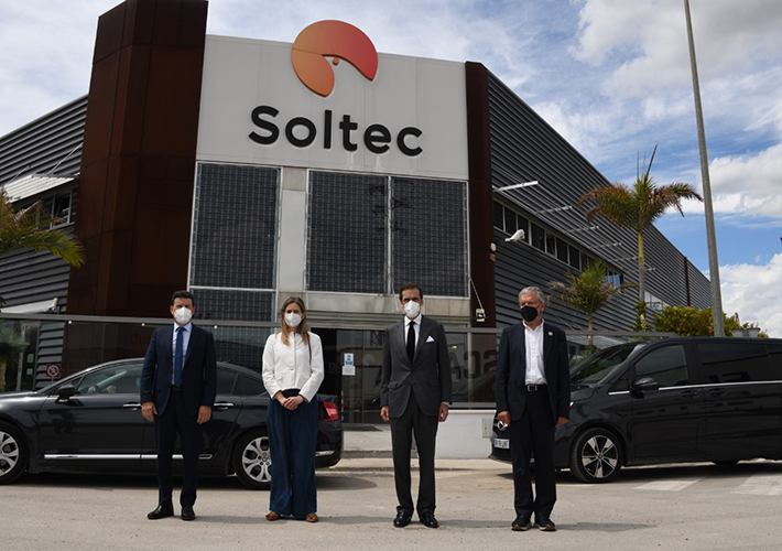 Foto La industrialización e innovación convierten a la fotovoltaica en una firme candidata de los Fondos de Recuperación.