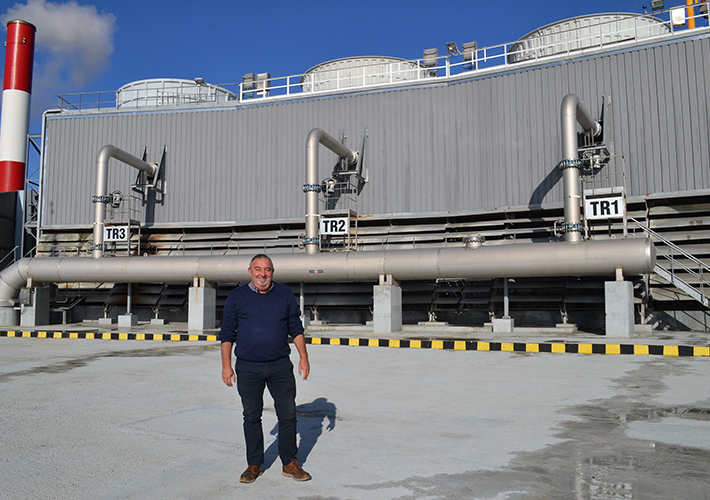 Foto WEG, en cooperación con JACIR, está ayudando al Grupo Aéroports de Paris (ADP) a reducir los gastos energéticos relacionados con el funcionamiento de sus torres de refrigeración.