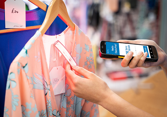 Foto La IA impulsa el futuro del trabajo en el Edge de la empresa en sectores como Retail, fabricación y sanidad.