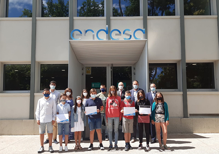 Foto LA FUNDACIÓN ENDESA PREMIA CON RETOTECH EL EMPRENDIMIENTO TECNOLÓGICO, LA INNOVACIÓN EDUCATIVA Y LAS VOCACIONES STEM.