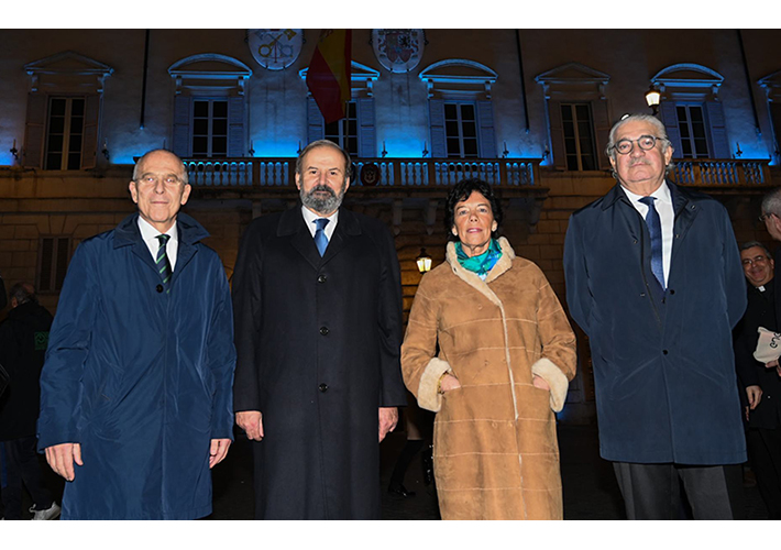 Foto La Fundación Endesa ilumina el exterior de la Embajada de España ante la Santa Sede por su IV centenario.