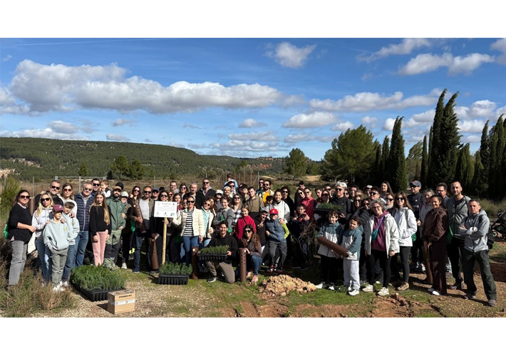 foto AIMPLAS inscribe por sexto año consecutivo su huella de carbono de 2024 en el registro del Ministerio  y obtiene el sello CALCULO‑REDUZCO‑COMPENSO.