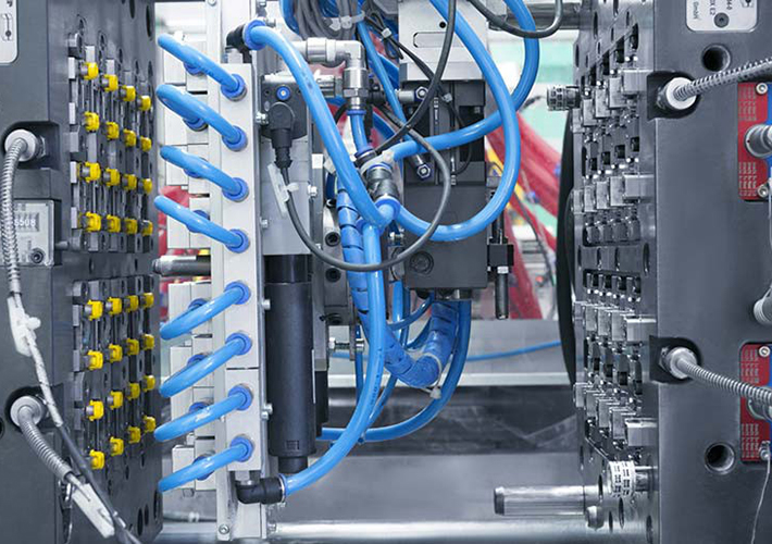 foto noticia Intelligent assistance systems from Kistler help injection molders to create more added value.