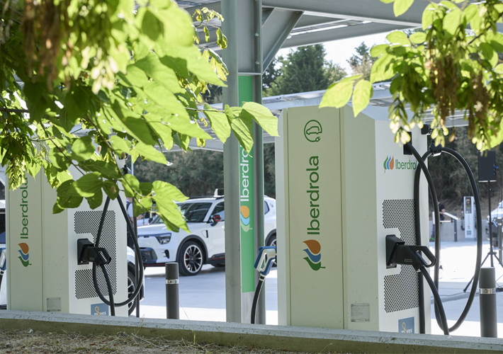 foto Iberdrola supera los 11.000 puntos de recarga públicos en funcionamiento.