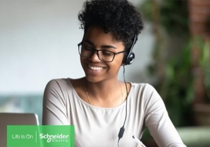 foto noticia Schneider Electric selecciona a Capgemini para implementar la gestión de servicios de TI de ServiceNow.