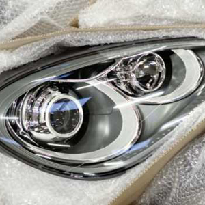 foto Faros y pilotos automoción Hella